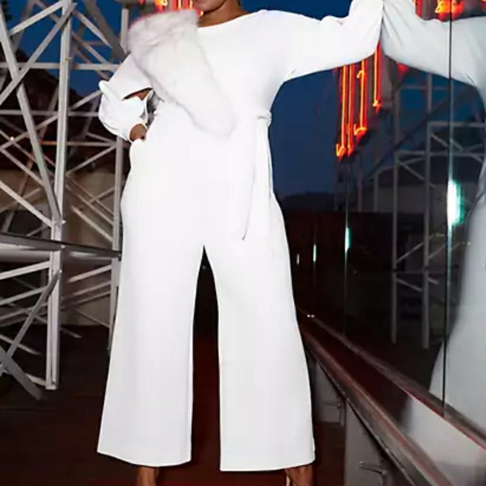 NWT Winter White Balloon Sleeve Jumpsuit Size 1